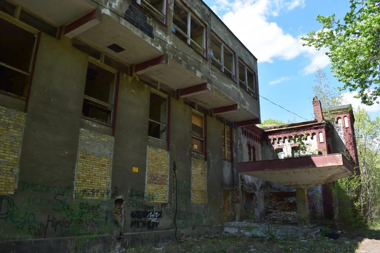 Zdjęcie opuszczonego miejsca: Cechownia i budynek biurowy KWK Murcki