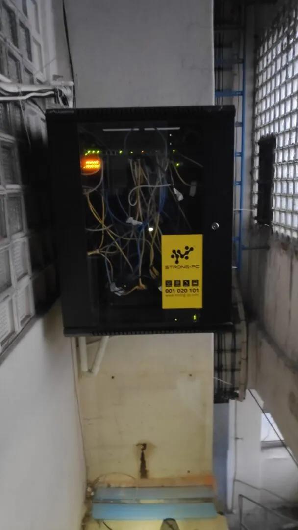 Zdjęcie opuszczonego miejsca: Biurowiec montanstal