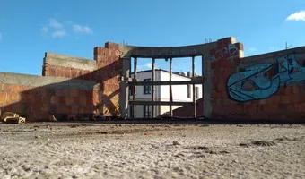 Zdjęcie opuszczonego miejsca: Niedokończony budynek Świrskiego Siedlce