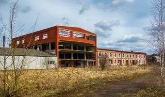 Zdjęcie opuszczonego miejsca: Opuszczony zakład Sunset Suits