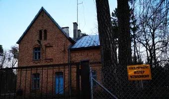 Zdjęcie opuszczonego miejsca: Komisariat Policji w Konstancinie Jeziorna