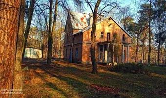 Zdjęcie opuszczonego miejsca: Komisariat Policji w Konstancinie Jeziorna