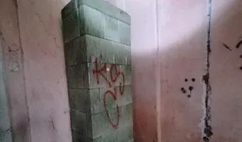 Zdjęcie opuszczonego miejsca: Opuszczony dom z lokatorem