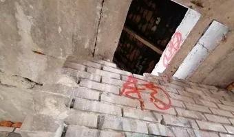 Zdjęcie opuszczonego miejsca: Niedokończony domek letniskowy