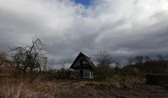 Zdjęcie opuszczonego miejsca: Niedokończony domek letniskowy
