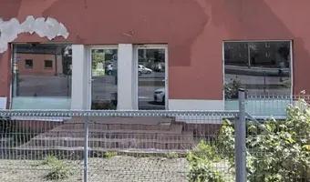 Zdjęcie opuszczonego miejsca: Opuszczony Second-hand Chylonia