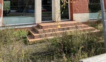 Zdjęcie opuszczonego miejsca: Opuszczony Second-hand Chylonia