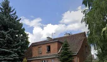 Zdjęcie opuszczonego miejsca: Opuszczony ceglany domek