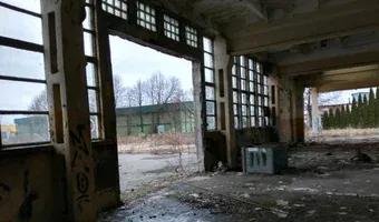 Zdjęcie opuszczonego miejsca: opuszczony zakład motoryzacyjny