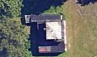 Zdjęcie opuszczonego miejsca: Mały ale 2-piętrowy domek