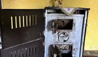 Zdjęcie opuszczonego miejsca: Opuszczony dom wielorodzinny