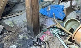 Zdjęcie opuszczonego miejsca: Opuszczony dom wielorodzinny