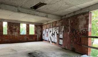 Zdjęcie opuszczonego miejsca: Niedokończony ośrodek dla emerytowanych policjantów.