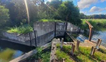 Zdjęcie opuszczonego miejsca: Jaz 614