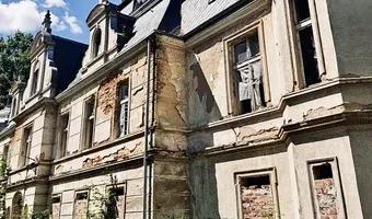 Zdjęcie opuszczonego miejsca: Pałac w Kębłowicach