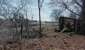 Zdjęcie opuszczonego miejsca: Opuszczona remiza OSP i budynki gospodarcze