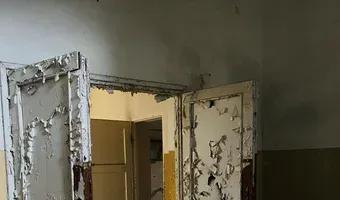 Zdjęcie opuszczonego miejsca: Opuszczona przychodnia wojskowa.