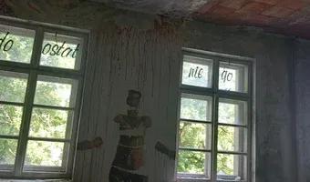 Zdjęcie opuszczonego miejsca: Opuszczona przychodnia wojskowa.