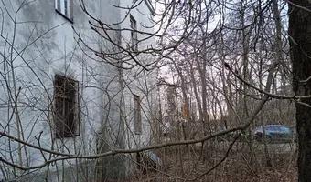 Zdjęcie opuszczonego miejsca: Opuszczona przychodnia wojskowa.