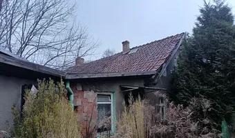 Zdjęcie opuszczonego miejsca: Opuszczony dom w łupstychu