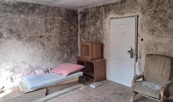 Zdjęcie opuszczonego miejsca: Niebieski dom