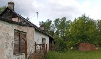 Zdjęcie opuszczonego miejsca: Opuszczony dom i posesja