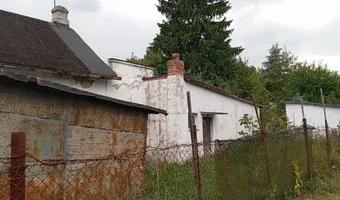 Zdjęcie opuszczonego miejsca: Opuszczony dom i posesja