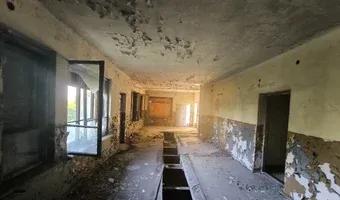 Zdjęcie opuszczonego miejsca: Opuszczona nastawnia kolejowa Ro2