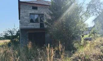 Zdjęcie opuszczonego miejsca: Piętrowy dom Chrosna