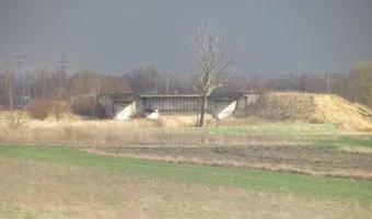 Zdjęcie opuszczonego miejsca: Most kolejowy nieistniejącej już linii Machów-Jeziórko